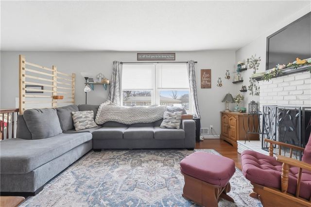 3204 NE 66th Street, Gladstone, MO 64119