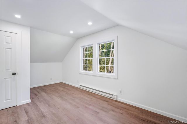 450 Munsell Road, East Patchogue, NY 11772