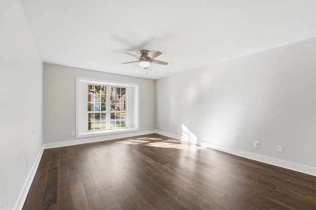 2 Rolling Mill Ln, The Woodlands, TX 77380