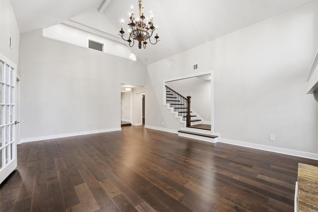 2 Rolling Mill Ln, The Woodlands, TX 77380
