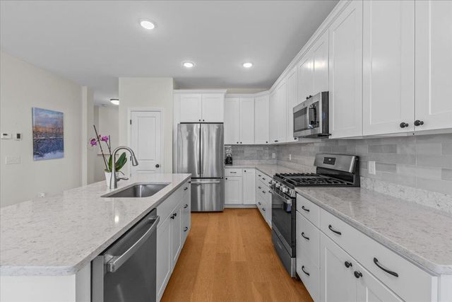 200 Two Brothers Drive, South Burlington, VT 05403