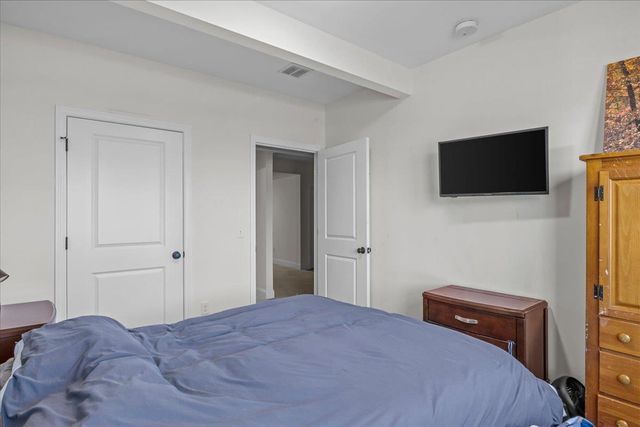 200 Two Brothers Drive, South Burlington, VT 05403