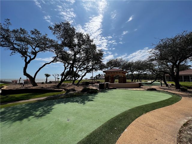 2402 Royal Oaks, Fulton, TX 78358