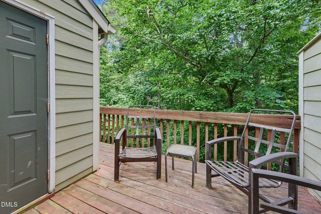 314 Cedarwood Lane, Carrboro, NC 27510