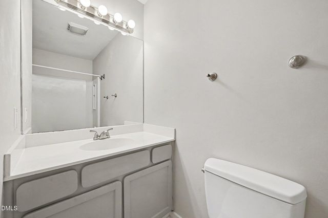 314 Cedarwood Lane, Carrboro, NC 27510