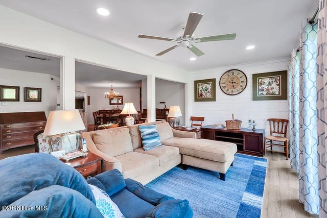 718 Azalea Drive 453, Hampstead, NC 28443