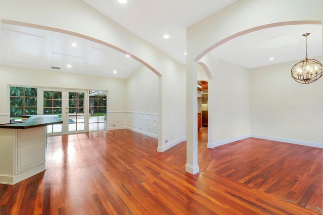 67 Pacer Circle, Wellington, FL 33414