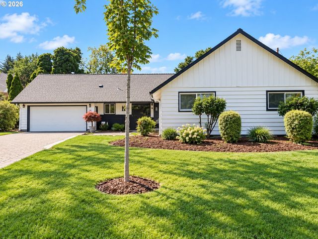 2872 SUFFOLK Ct, Eugene, OR 97401