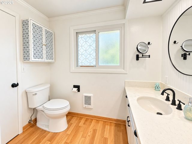 2872 SUFFOLK Ct, Eugene, OR 97401