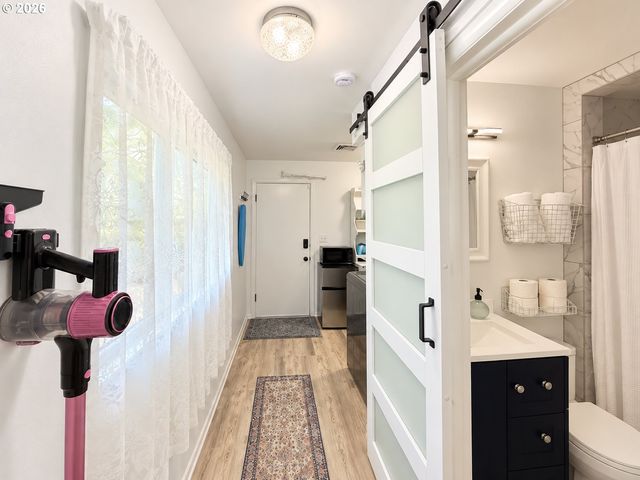 2872 SUFFOLK Ct, Eugene, OR 97401