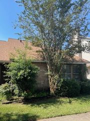 12235 W W Village Drive D, Houston, TX 77039