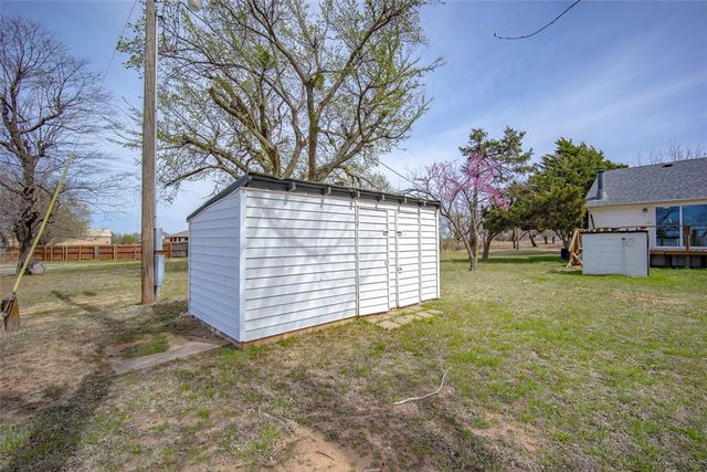 803 N Richland Road, Tuttle, OK 73089