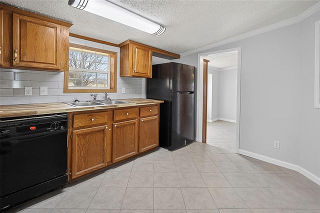 803 N Richland Road, Tuttle, OK 73089