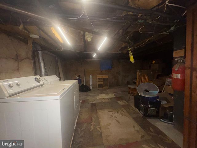 124 W FRANKLIN AVE W, Edgewater Park, NJ 08010