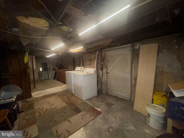 124 W FRANKLIN AVE W, Edgewater Park, NJ 08010