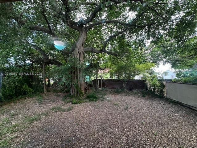 1036 NW 64th St, Miami, FL 33150