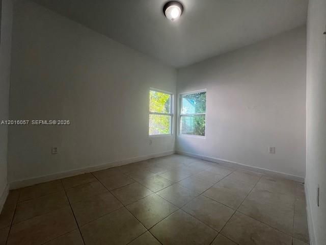 1036 NW 64th St, Miami, FL 33150