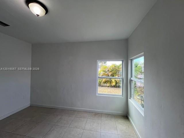 1036 NW 64th St, Miami, FL 33150