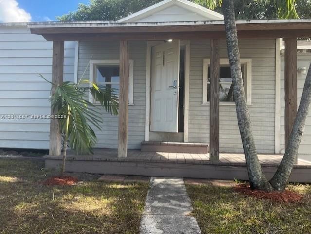 1036 NW 64th St, Miami, FL 33150
