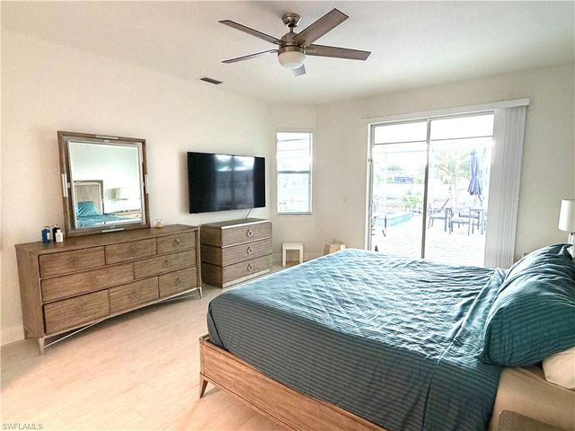 2918 10th PL, Cape Coral, FL 33904