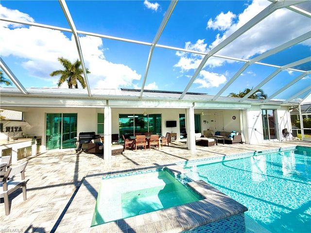 2918 10th PL, Cape Coral, FL 33904