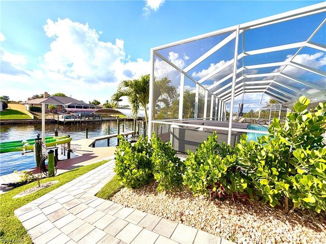 2918 10th PL, Cape Coral, FL 33904