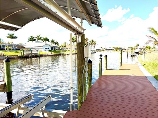 2918 10th PL, Cape Coral, FL 33904