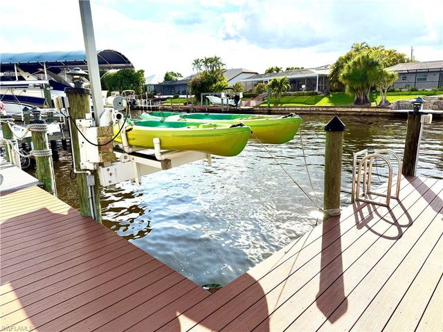 2918 10th PL, Cape Coral, FL 33904