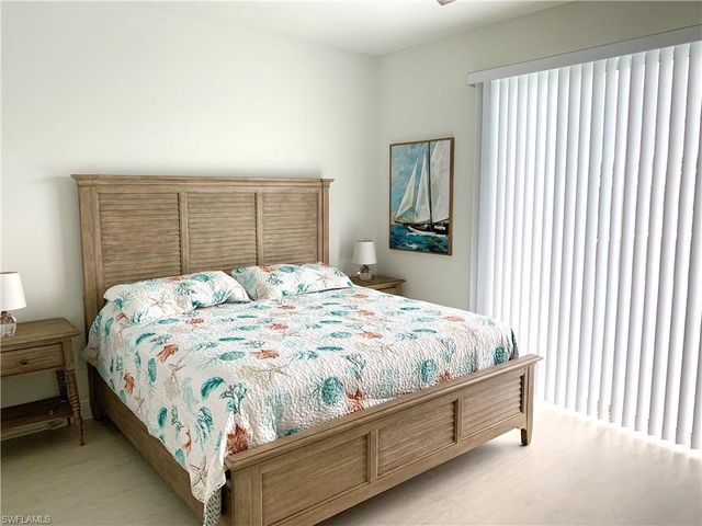 2918 10th PL, Cape Coral, FL 33904