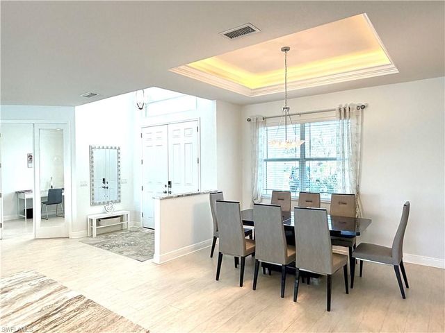 2918 10th PL, Cape Coral, FL 33904