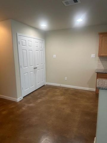 16920 W Juneau, Montgomery, TX 77316