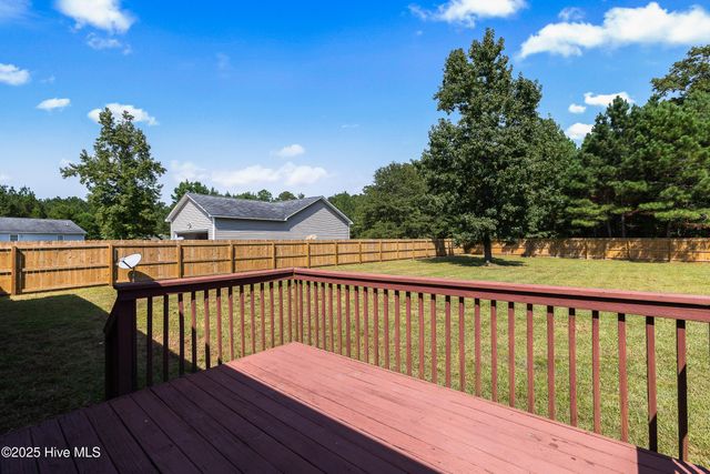 106 Constitution Avenue, Jacksonville, NC 28540