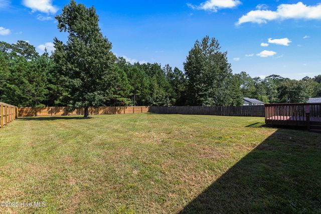 106 Constitution Avenue, Jacksonville, NC 28540