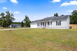 106 Constitution Avenue, Jacksonville, NC 28540