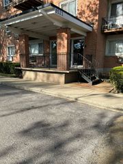 8521 Lotus Avenue 706, Skokie, IL 60077