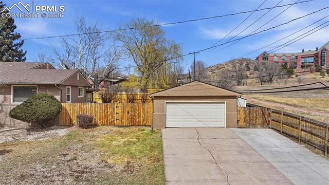 819 Skyway Boulevard, Colorado Springs, CO 80905