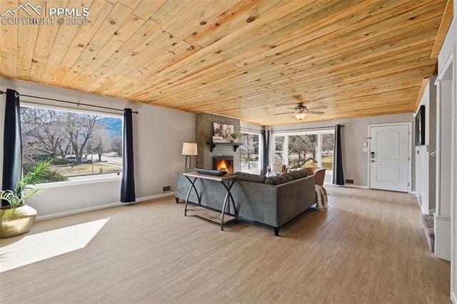 819 Skyway Boulevard, Colorado Springs, CO 80905