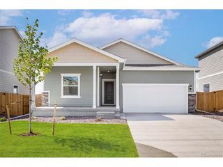 48245 Shetland Dr, Bennett, CO 80102