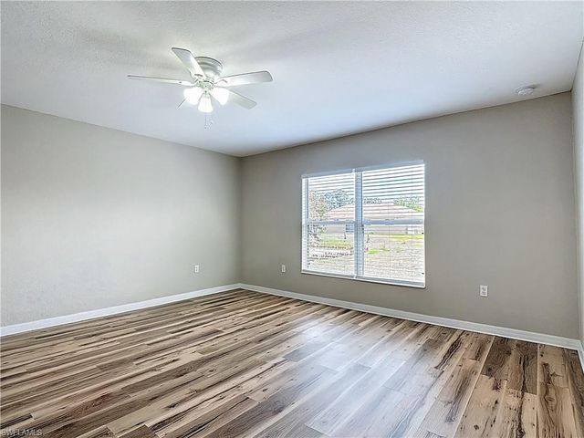 3713 20th ST SW, Lehigh Acres, FL 33976