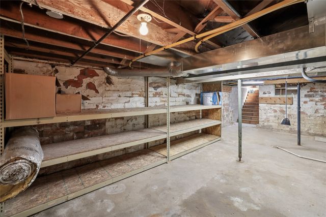 7404 Sioux Avenue, Reasnor, IA 50232