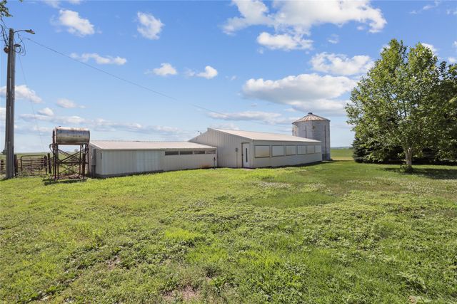 7404 Sioux Avenue, Reasnor, IA 50232