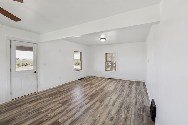 7404 Sioux Avenue, Reasnor, IA 50232