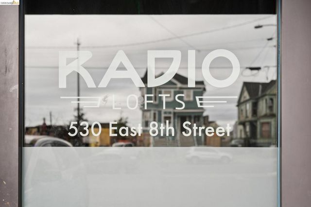 530 E 8Th St 207, Oakland, CA 94606