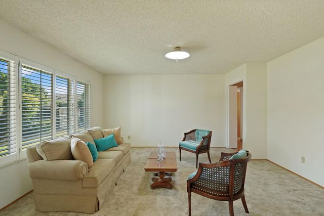 826 Maplewood, Lodi, CA 95240