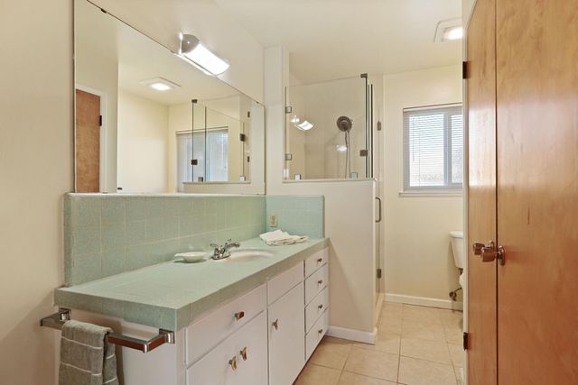 826 Maplewood, Lodi, CA 95240