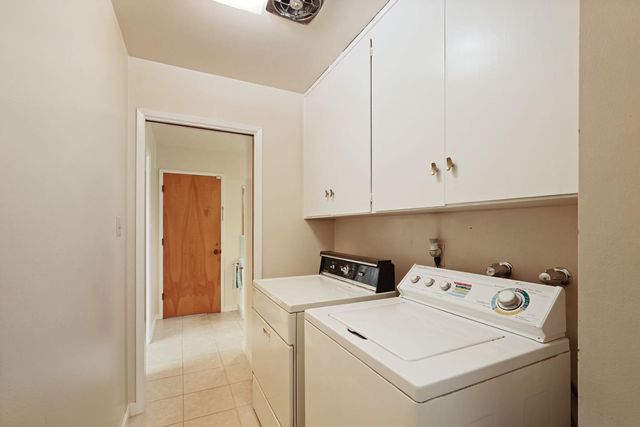 826 Maplewood, Lodi, CA 95240