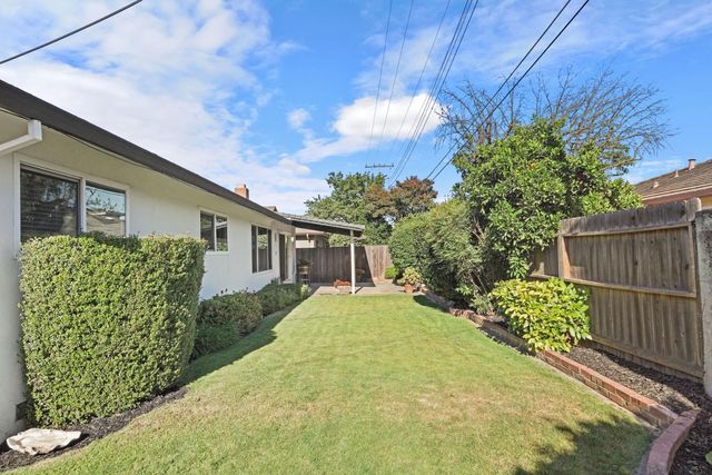 826 Maplewood, Lodi, CA 95240