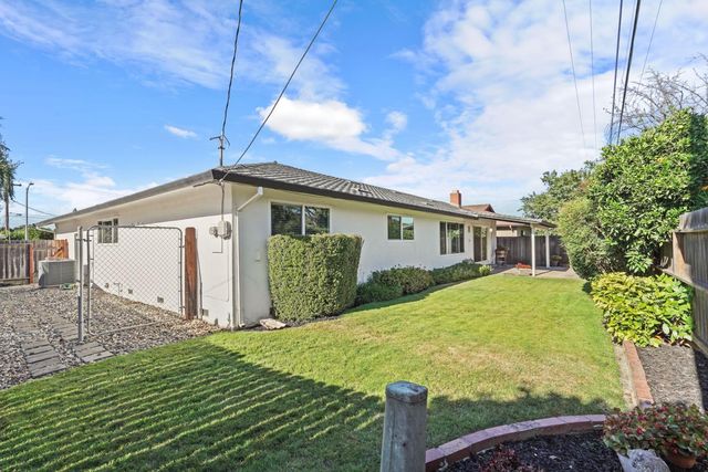 826 Maplewood, Lodi, CA 95240