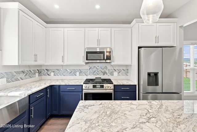 5700 Old Floydsburg Rd, Crestwood, KY 40014