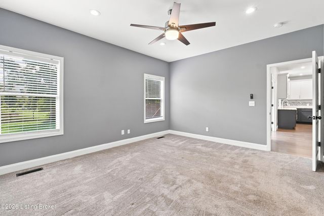 5700 Old Floydsburg Rd, Crestwood, KY 40014